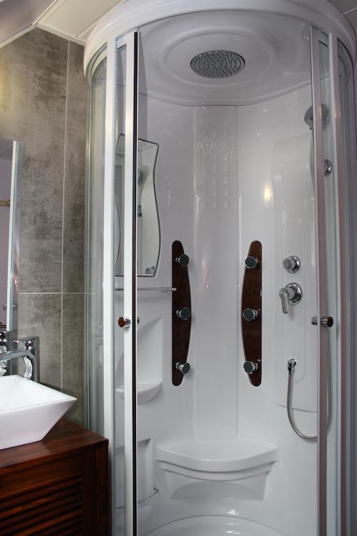 Bed and Breakfast Breizh A-Gevret Lannion Habitación foto